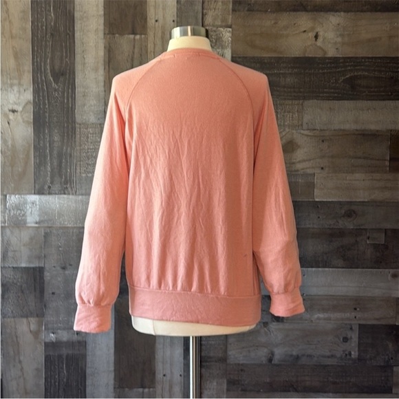 NWT! Lulu’s fuzzy dusty pink sweatshirt XSmall cozy pockets softgirl gorpcore - Picture 11 of 13